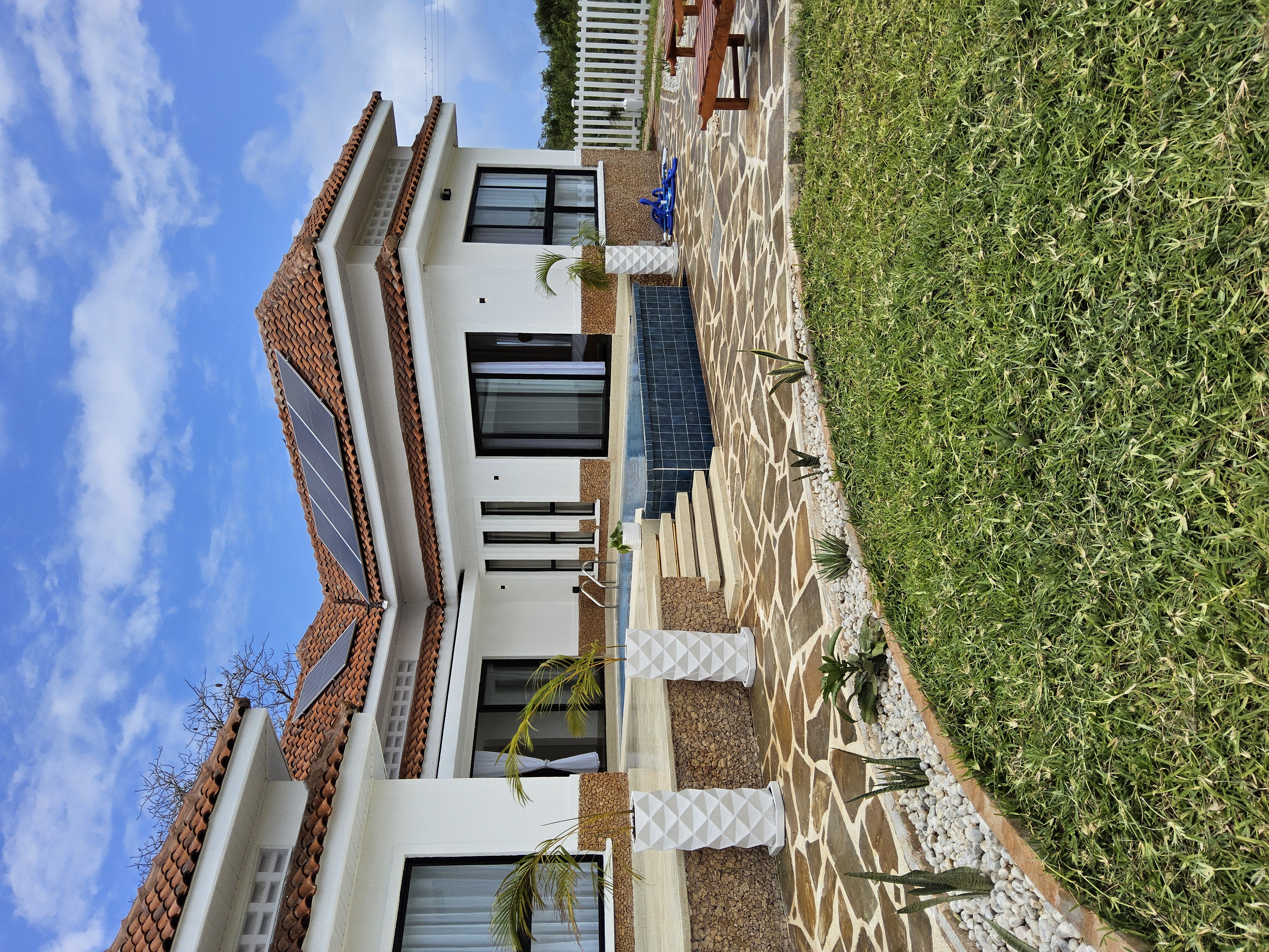 3-Bedroom Bungalow / Pazurina H